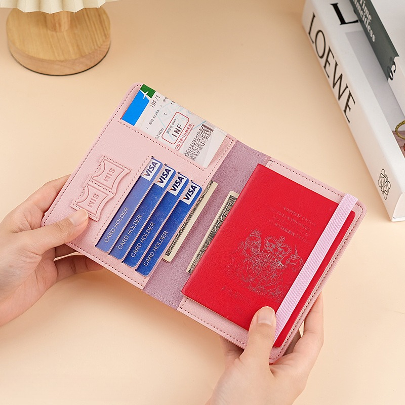 PUレザーパスポートカバー、多機能トラベルドキュメントホルダ - Card Sleeves Protector のレビューと価格