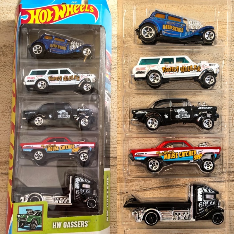 ホットウィール 合金製ミニチュア ランニングカーセット -  - Hot Wheels Car Track Sets のレビューと価格