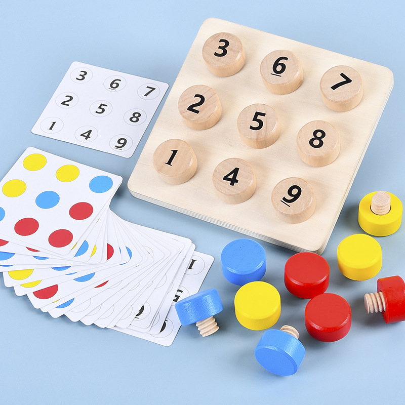 マッチングとチャレンジテーブルゲームを備えた木製のネジ,モン - Board Game Simple のレビューと価格